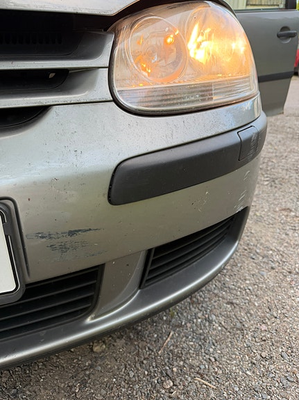 Volkswagen Golf V 4 of 5