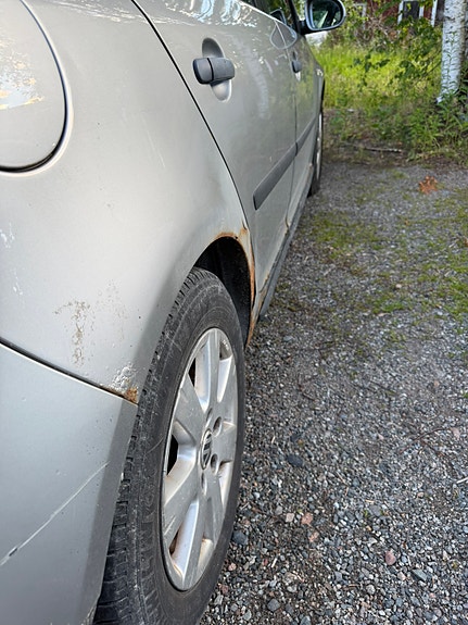 Volkswagen Golf V 8 of 9