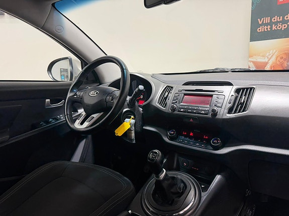 Kia Sportage 2 of 5