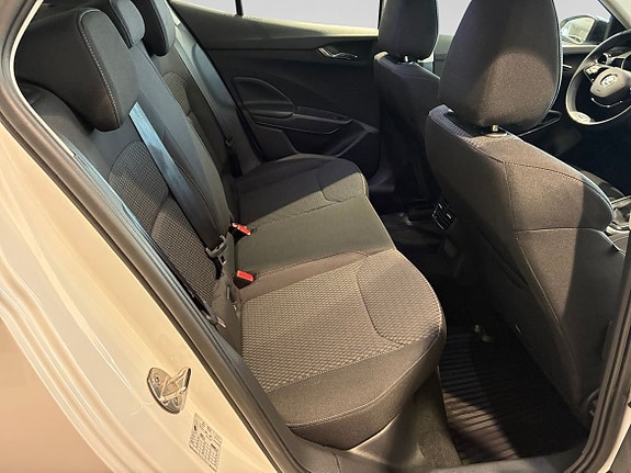 Skoda Fabia 7 of 13