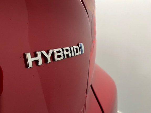 Toyota C-HR 10 of 23