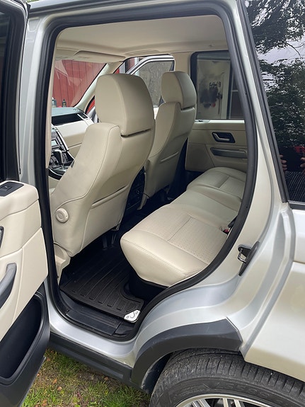 Land Rover Range Rover Sport 8 of 9