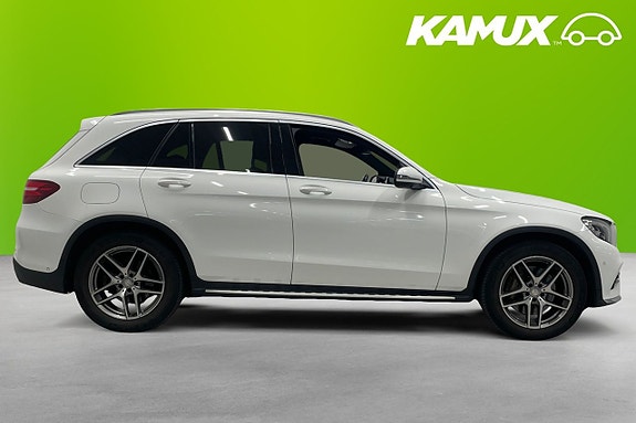 Mercedes-Benz GLC220 d 2 of 5
