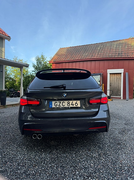 BMW 320d 5 of 13