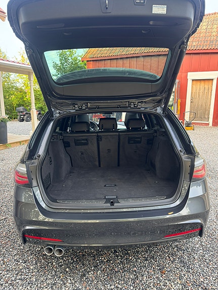 BMW 320d 6 of 13