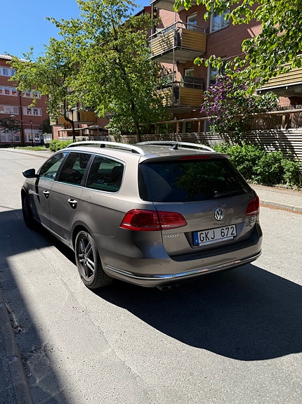 Volkswagen Passat 3 of 5