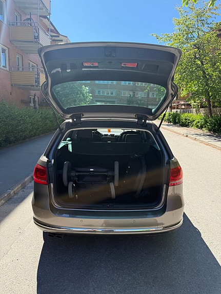 Volkswagen Passat 11 of 11