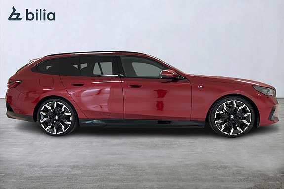 BMW 530e 5 of 5