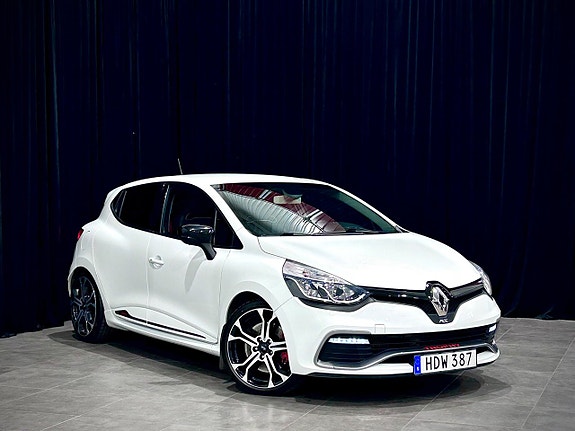 Renault Clio 2 of 5