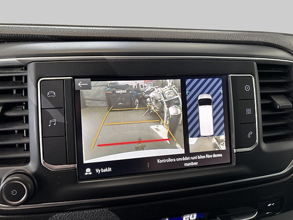 Opel Vivaro 17 of 17