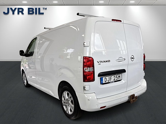 Opel Vivaro 4 of 5