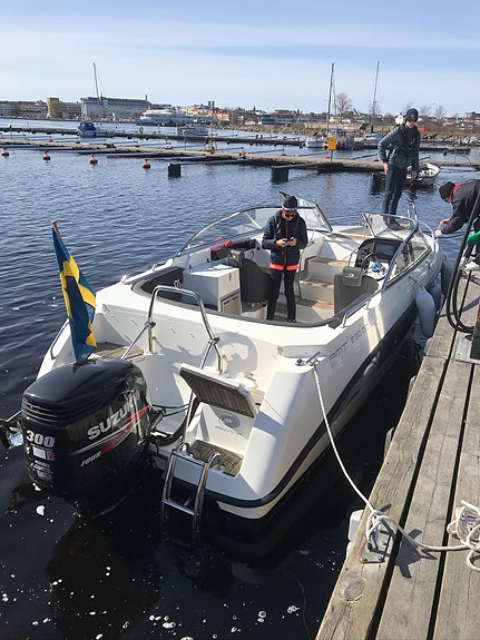 AMT 230 DC med Suzuki 300 NYTT PRIS 5 of 5