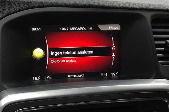 Volvo V60 Cross Country 22 of 26