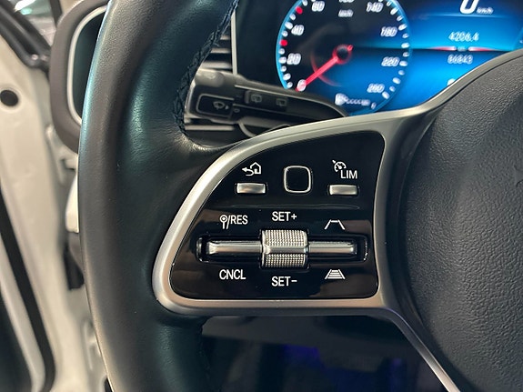 Mercedes-Benz GLE350 de 13 of 30