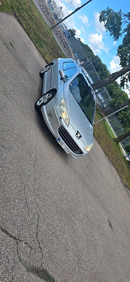 Peugeot 407 3 of 5