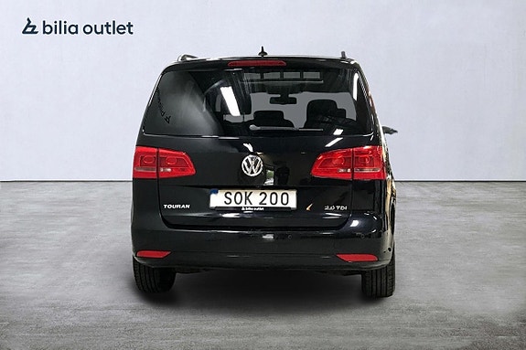 Volkswagen Touran 7 of 29