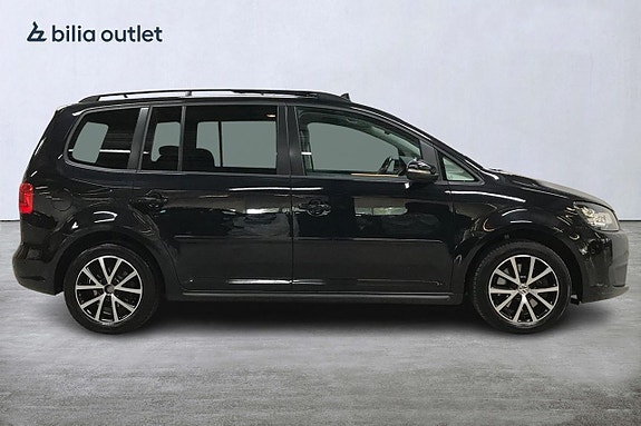 Volkswagen Touran 5 of 29