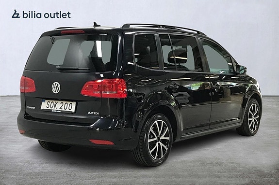 Volkswagen Touran 6 of 29
