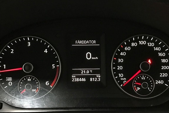 Volkswagen Touran 18 of 29