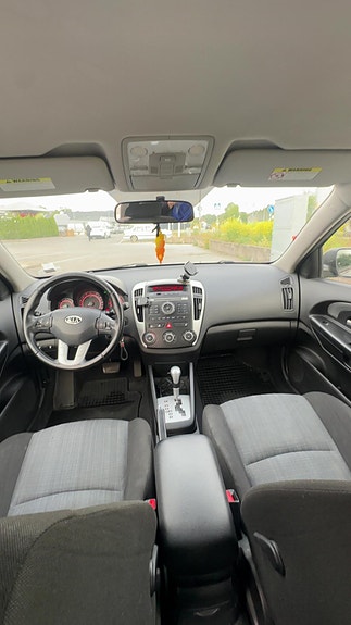 Kia Ceed 4 of 4