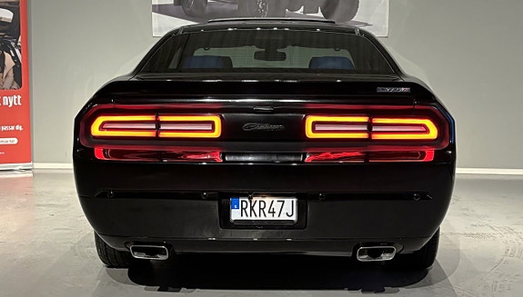 Dodge Challenger 16 of 18