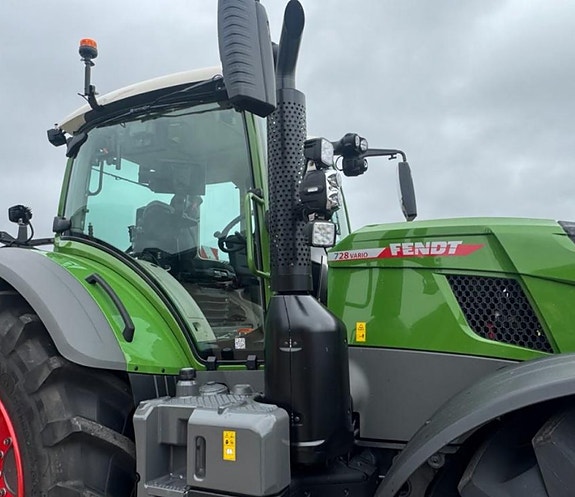 Fendt 728 3 of 9