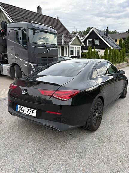 Mercedes-Benz CLA200 3 of 7