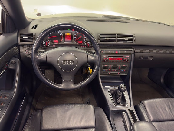 Audi A4 11 of 17