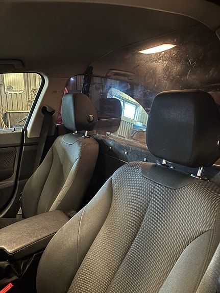 BMW 320d 6 of 7