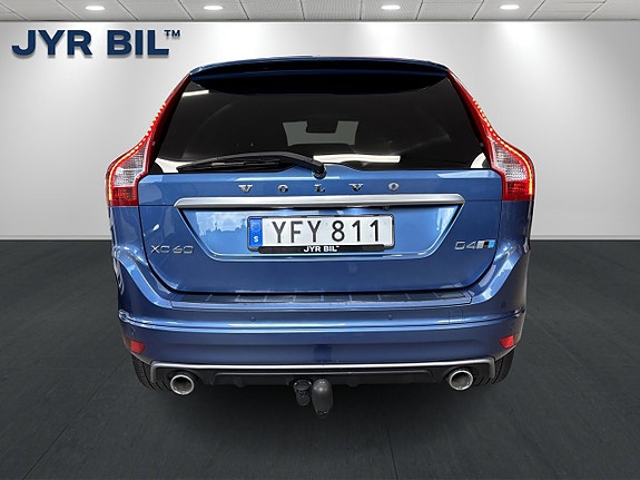 Volvo XC60 4 of 5