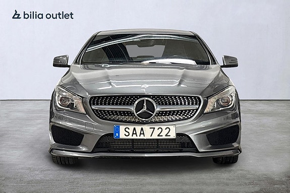 Mercedes-Benz CLA250 3 of 5