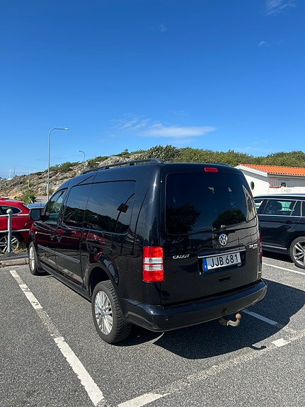 Volkswagen Caddy Maxi 4 of 18