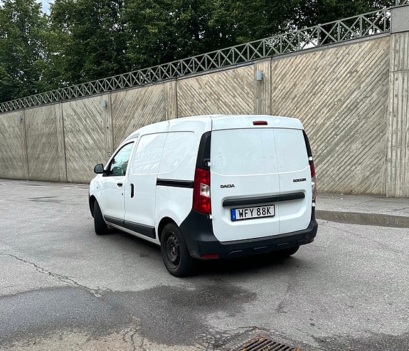 Dacia Dokker 2 of 5