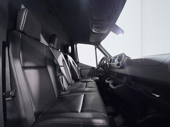 Mercedes-Benz Sprinter 317 13 of 29