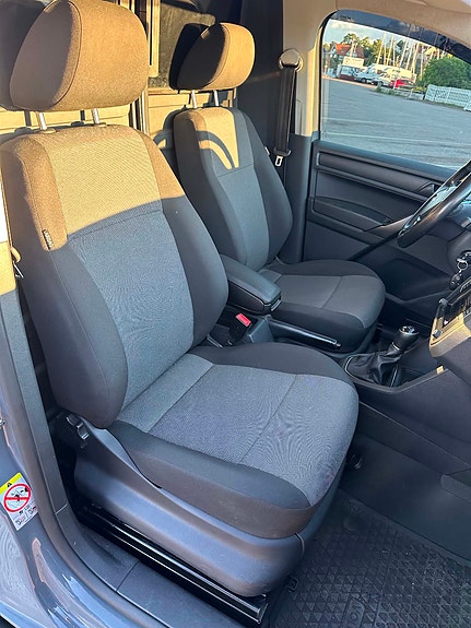 Volkswagen Caddy 8 of 11