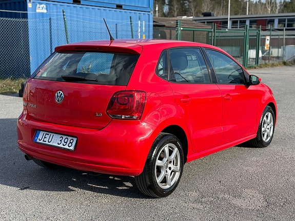 Volkswagen Polo 5 of 15