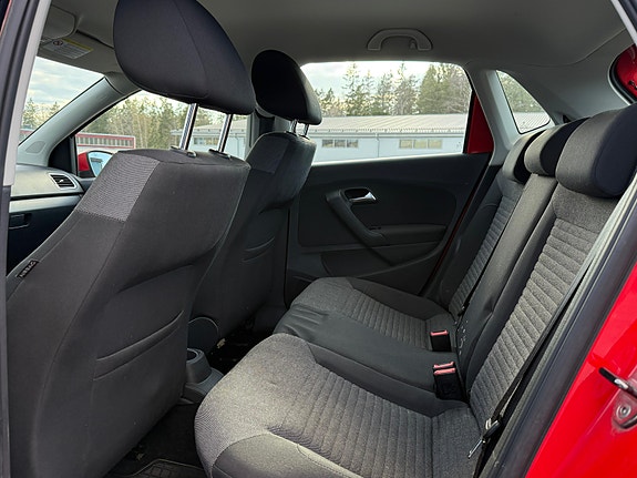 Volkswagen Polo 14 of 15