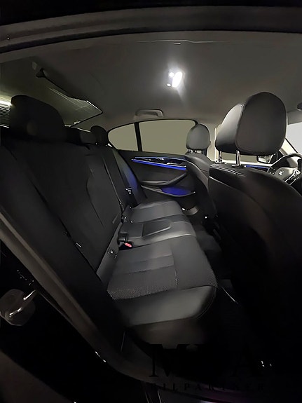BMW 520d 14 of 18