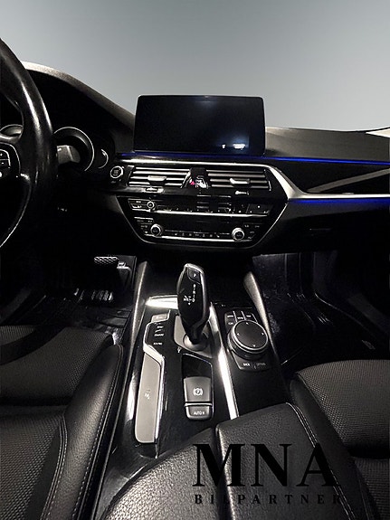 BMW 520d 12 of 18