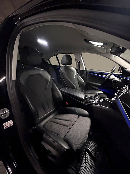 BMW 520d 16 of 18