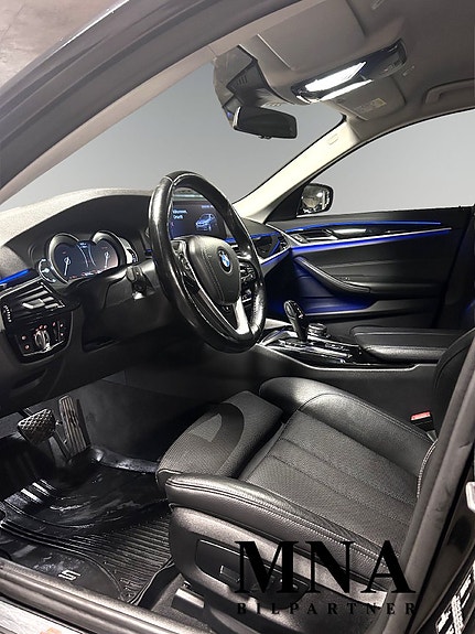 BMW 520d 9 of 18