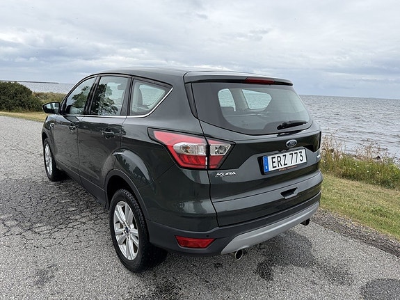 Ford Kuga 3 of 5