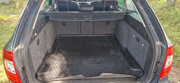 Skoda Superb 9 of 11