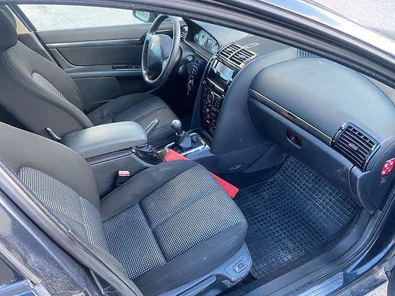 Peugeot 407 9 of 13