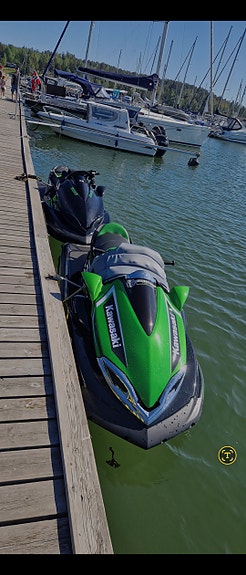 Kawasaki JetSki Ultra 310R – rätt årsmodeller, låga timmar & toppskick 4 of 5