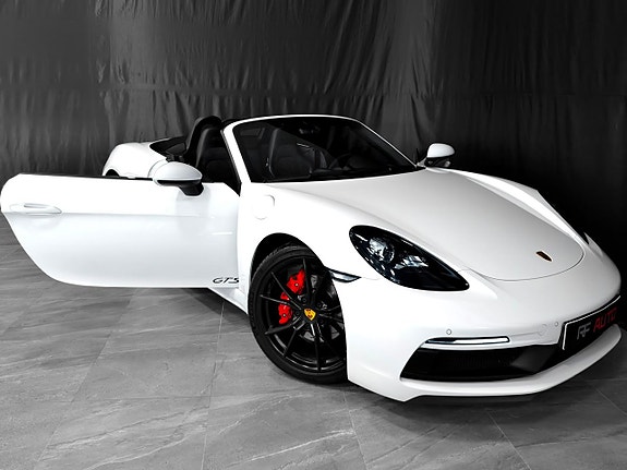 Porsche 718 Boxster GTS 4 of 5