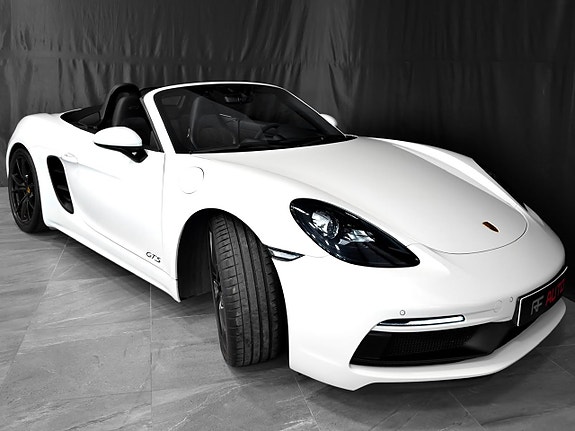 Porsche 718 Boxster GTS 5 of 5