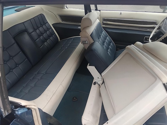 Cadillac Deville 12 of 12