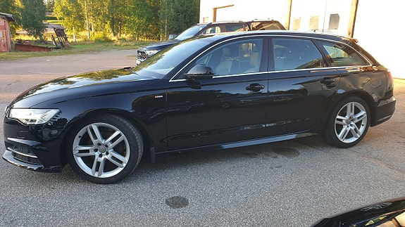 Audi A6 4 of 5