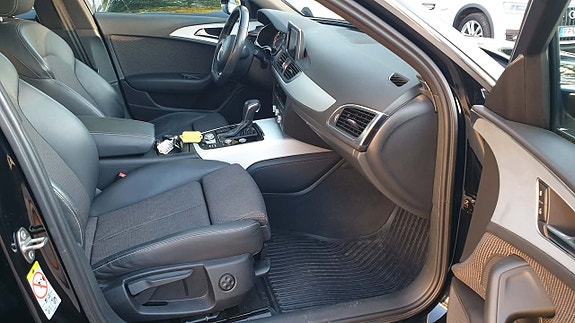 Audi A6 11 of 16